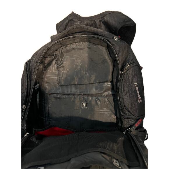 born bronco leather backpack Limited Edition Roosevelt Buffalo Women Owned notch nylon and polyester Large Camping Hiking Travel Model:27TWCC80MHF *Pre-Order; Est Ship Date Oct 2026*